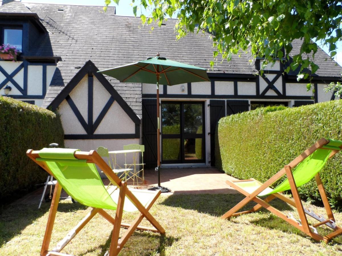 Charmant Cottage Normand Avec Jardin, Proche Hippodrome, Piscine Chauffee Et Tennis, Parking Prive - Fr-1-487-288 Cabourg Εξωτερικό φωτογραφία